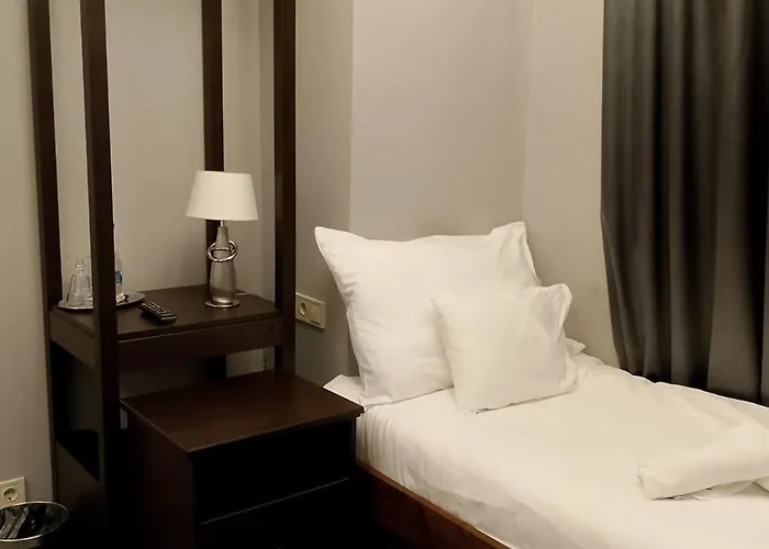Varalja 4* Будапешт