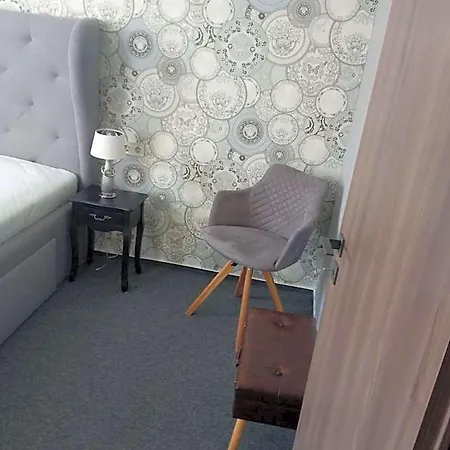 Lägenhetshotell Varalja